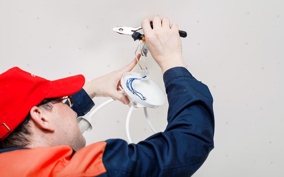 cherche électricien pas cher Alfortville