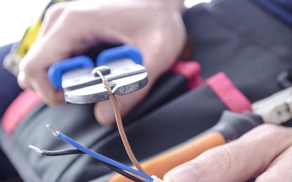 cherche électricien pas cher Alfortville
